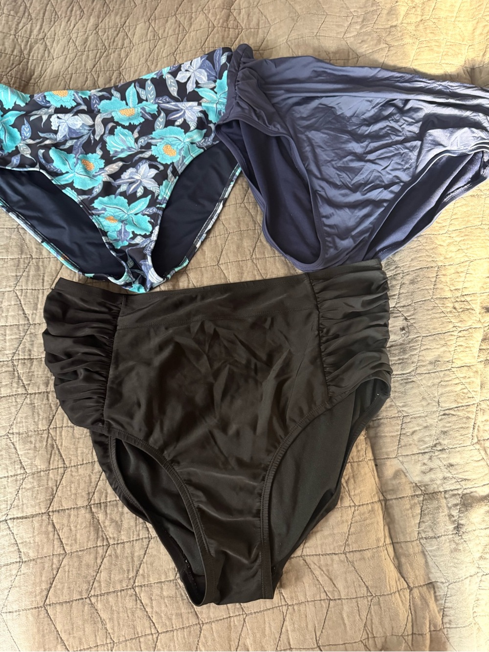 Old Navy & Kona Sol High Rise Swimsuit Bathing suit bottoms bundle lot of 3